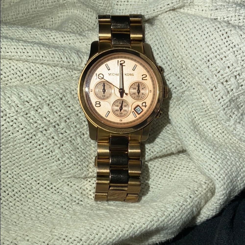 MK ROSE GOLD WATCH